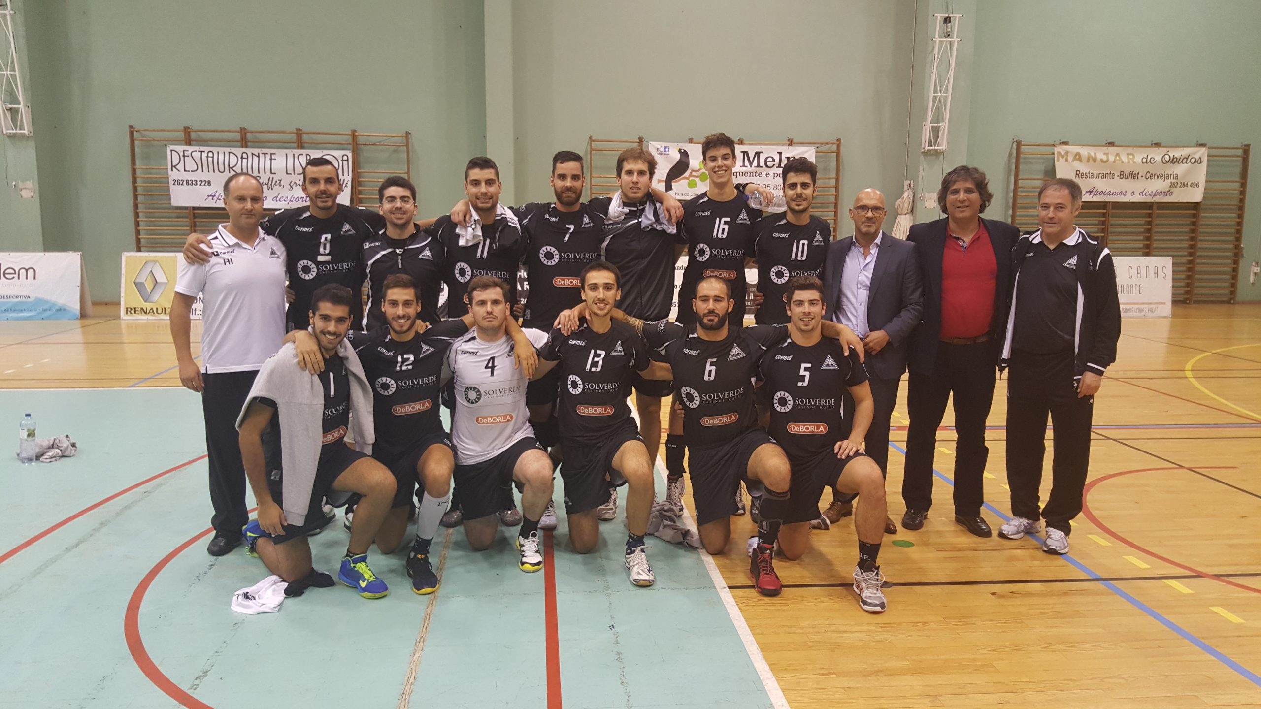 Voleibol: Académica entra a vencer
