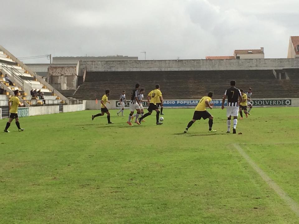 Futebol: SC Espinho conquista vitória preciosa