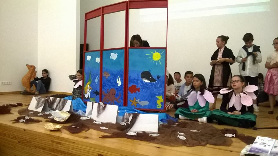 Alunos do 4 ano apresentam “És piño” na AEMGA