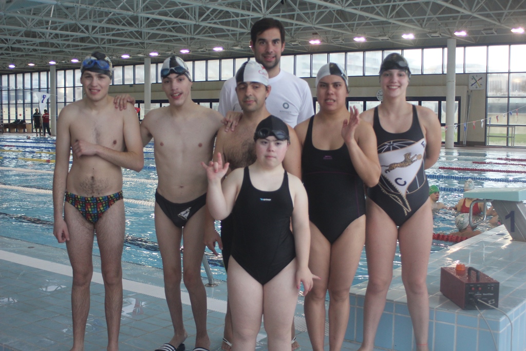 Seccção de desporto adaptado tigre participou no I Campeonato Zonal de Inverno de Natação Adaptada de Piscina Longa