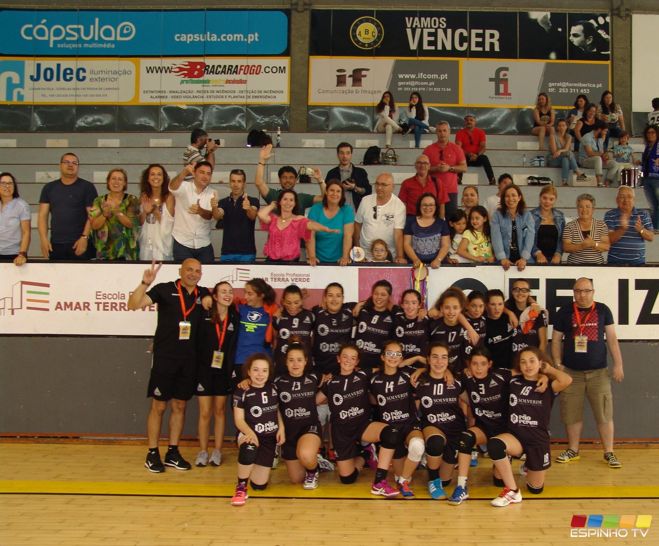 Andebol Infantis AAE: Medalha de “bronze” no Encontro Nacional