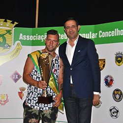 afpce_2016-250_206897757257961636a71f9