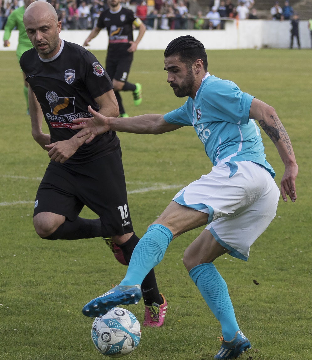 Sp. Espinho vence Bustelo e sobe na tabela