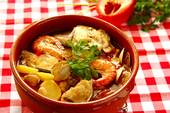 Fim de semana Gastronómico de Espinho associa-se ao Mar-Marionetas
