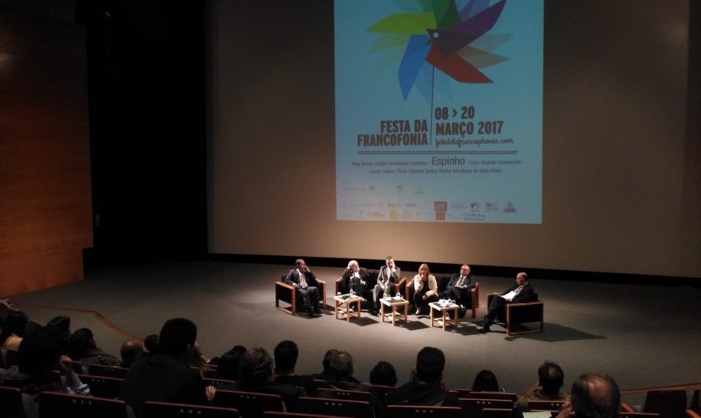 Debateu-se a importância do Francês para o turismo no Multimeios