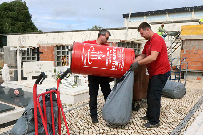 11 velómetros instalados no Cemitério de Espinho