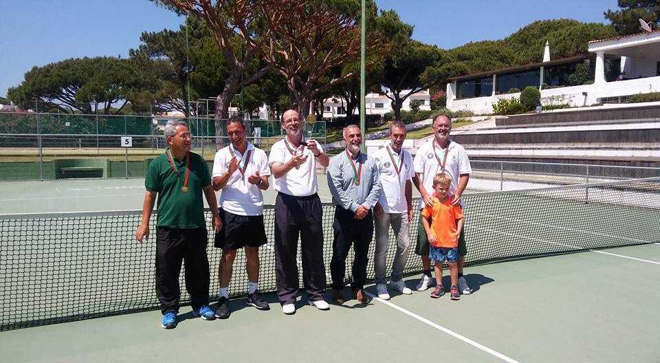 Clube de Ténis de Espinho tetra campeão nacional de veteranos