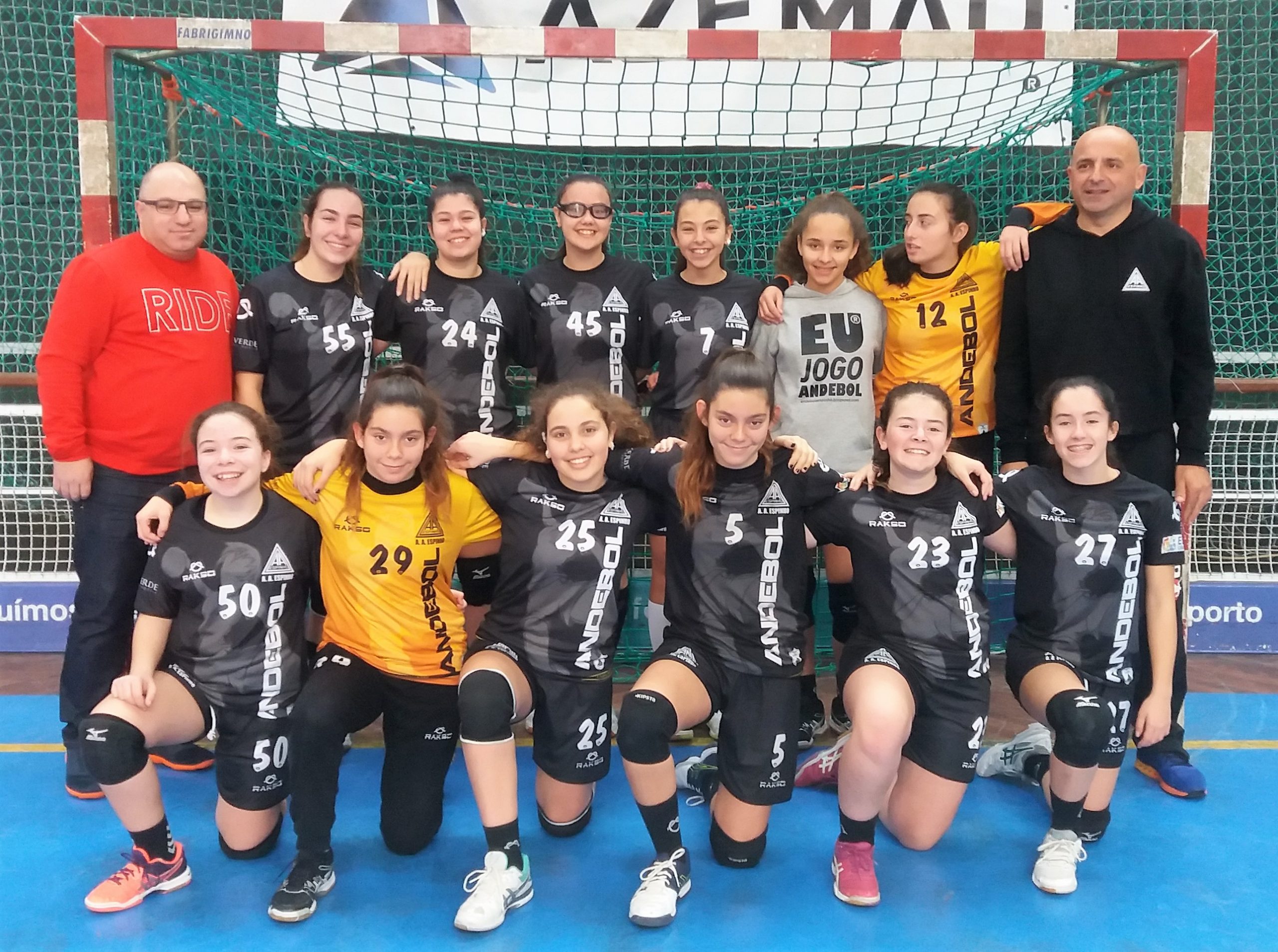 Andebol AAE: Iniciadas voltam as vitórias folgadas
