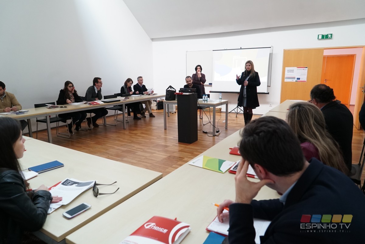 Apresentação do projeto INVESTE ÁGORA