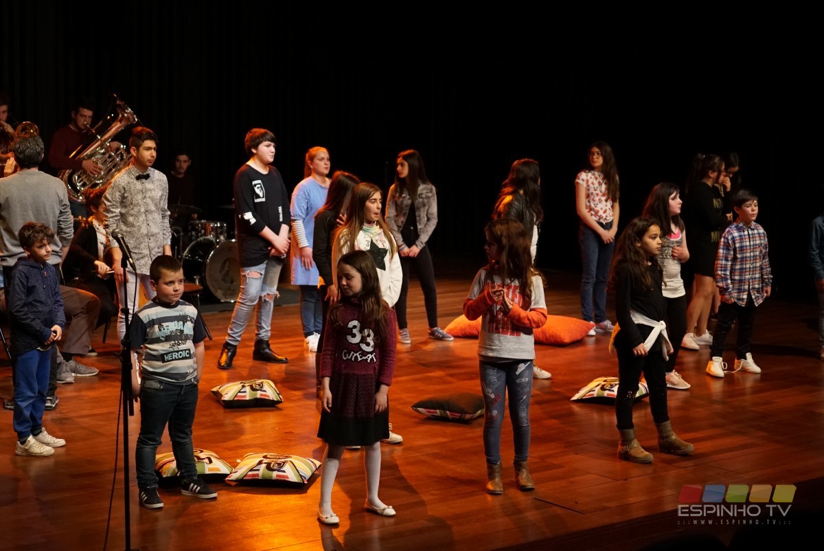 Apresentação do espetáculo musical “O Sonho”