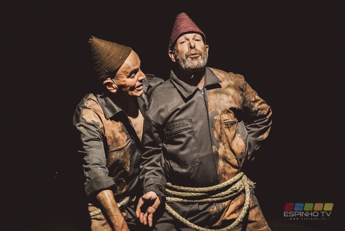“A Paz”, de Aristófanes, em versão atual pelo Teatro Popular de Espinho
