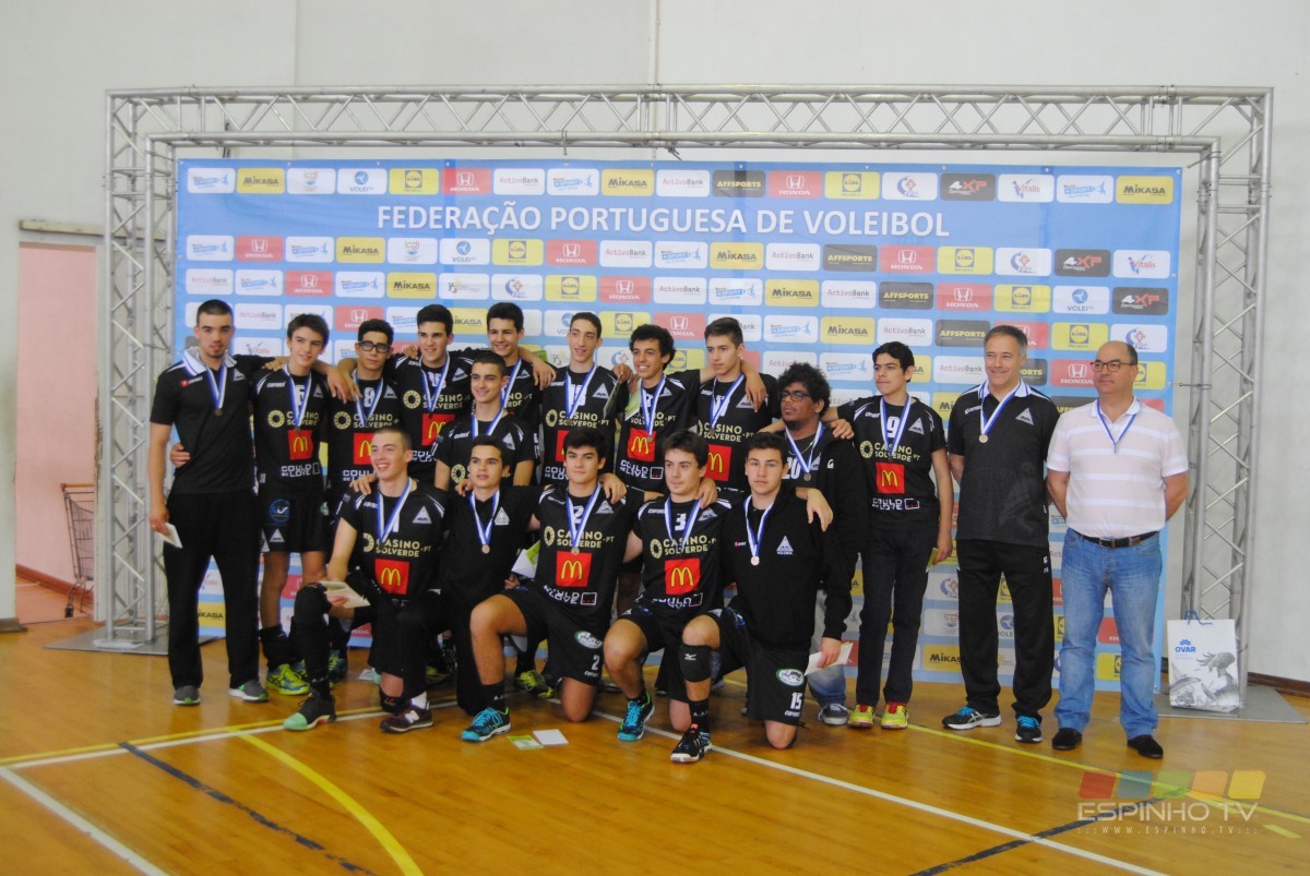 Voleibol AAE: Juvenis terminam a 2ª fase do Nacional