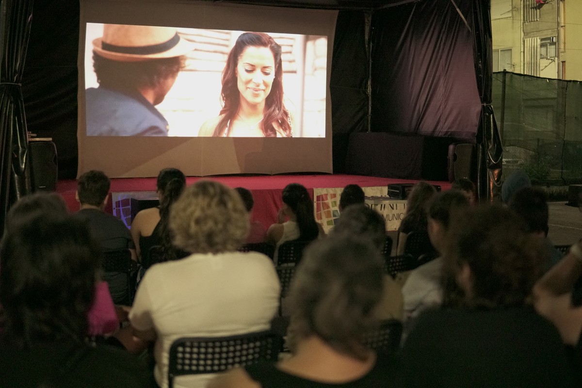 Cinema no “Bairro com alegria”