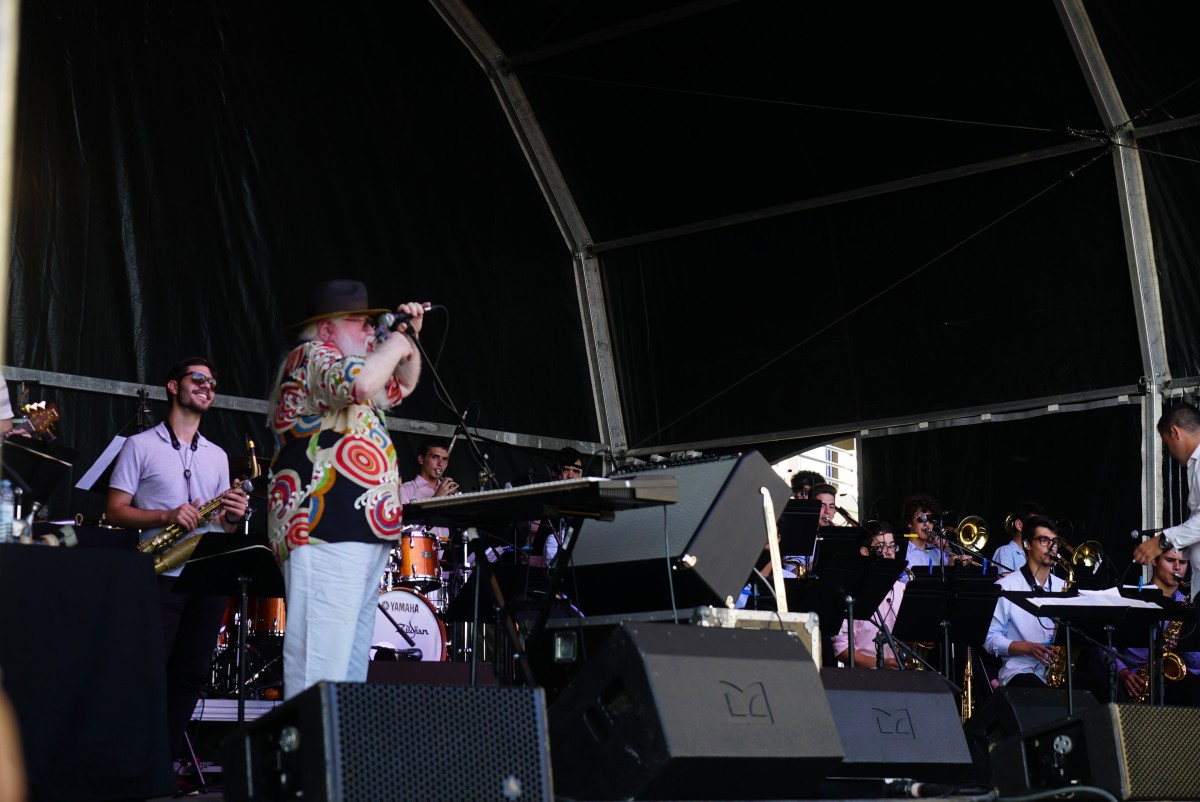 Hermeto Pascoal Homenageou os 75 Anos da Piscina Solário Atlântico