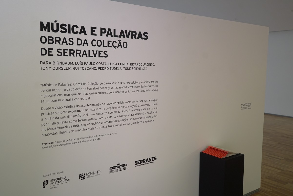 Inaugurada exposição “Música e Palavras – Obras da Coleção de Serralves” no FACE