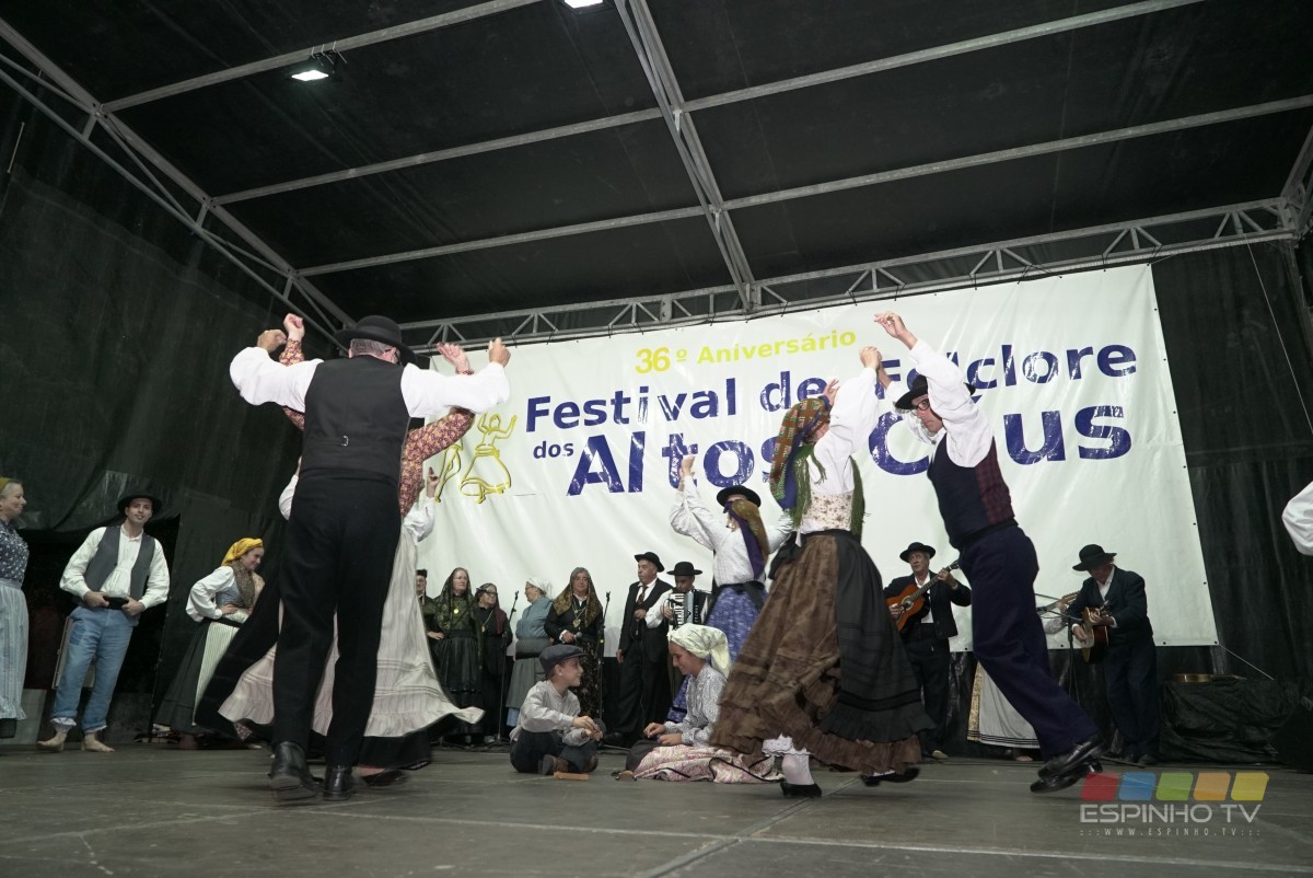 Guetim esteve em Festa com Folclore e muita animação