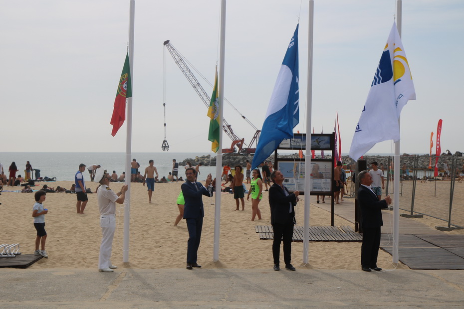 5 Bandeiras Azuis nas praias do concelho nesta época balnear