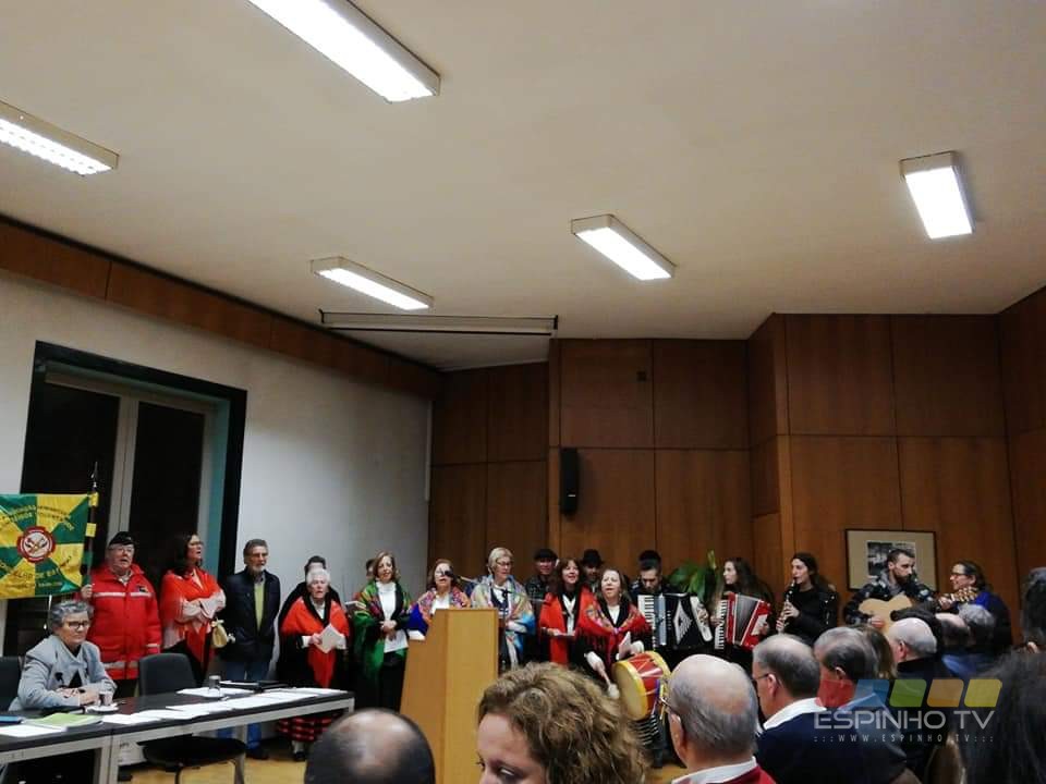 Ouviu-se as Boas Festas em plena Assembleia Municipal