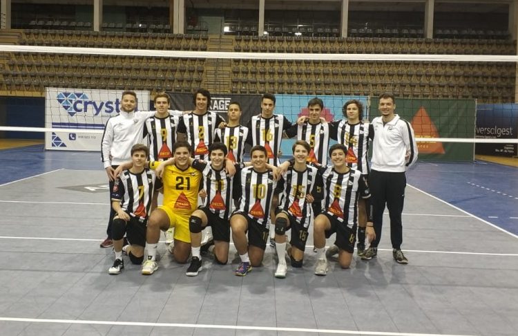 Voleibol: Juvenis masculinos do SCE já não querem outro sabor que não o da vitória!