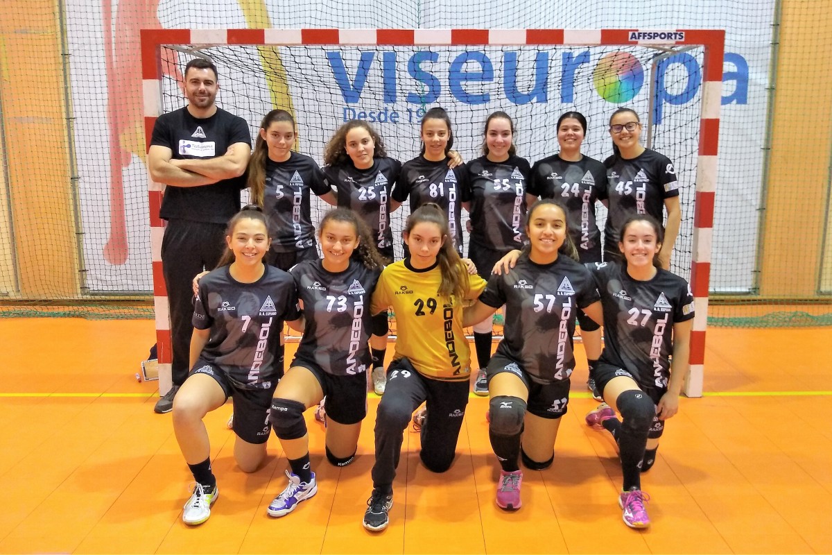 Andebol: Dupla vitoria Academistas no Campeonato Juvenis/Juniores