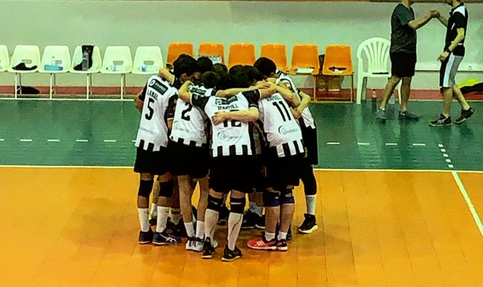 Voleibol SCE: Iniciados são Vice-Campeões Nacionais!