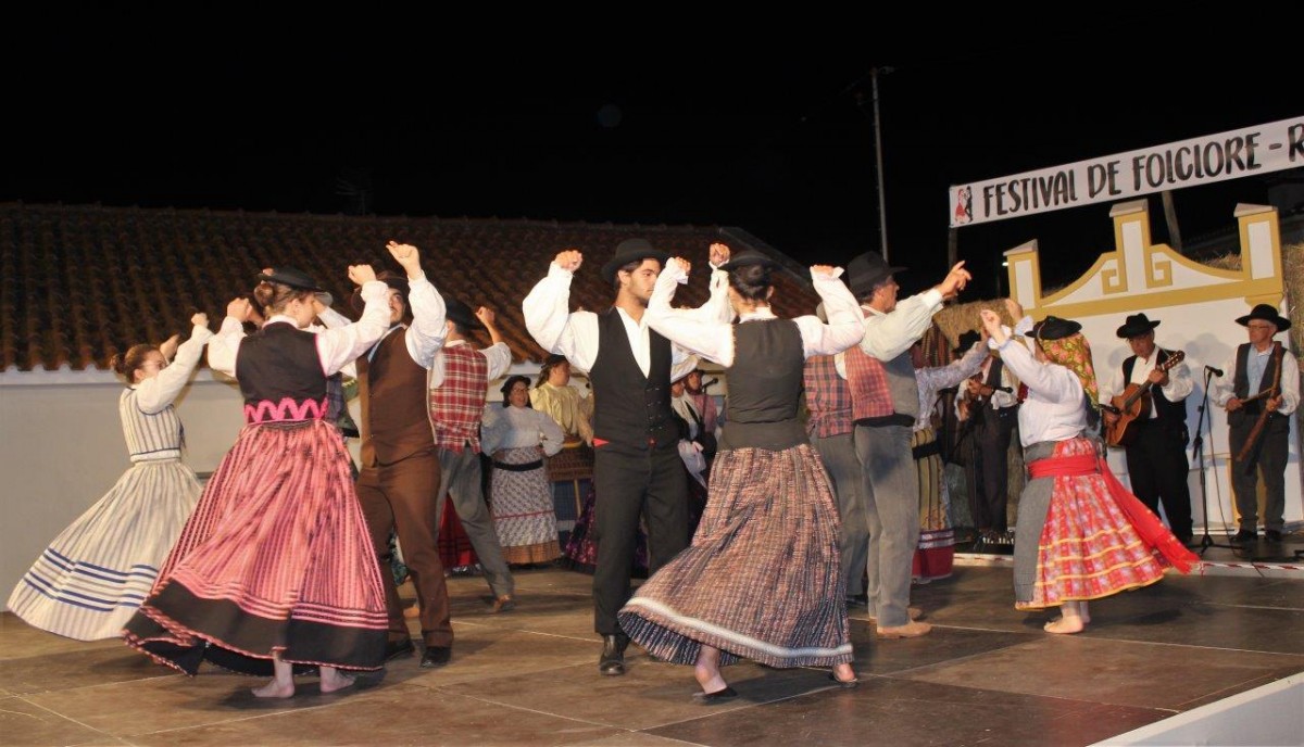 Rancho de Silvalde no Festival de Folclore Romeira em Santarém