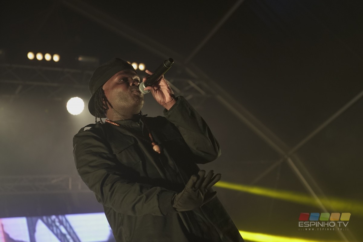 Valete subiu ao palco do Festival Oito24