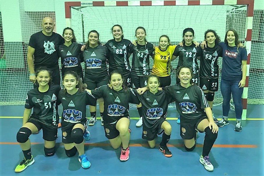 Dupla vitoria para as Academistas