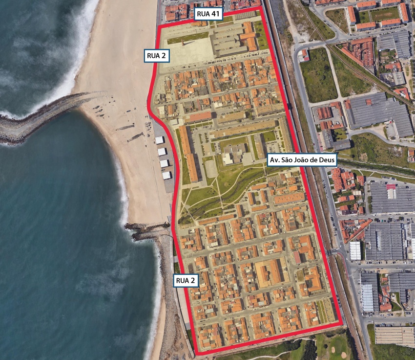 Instalação de novo equipamento de controlo do abastecimento de água no Bairro Piscatório