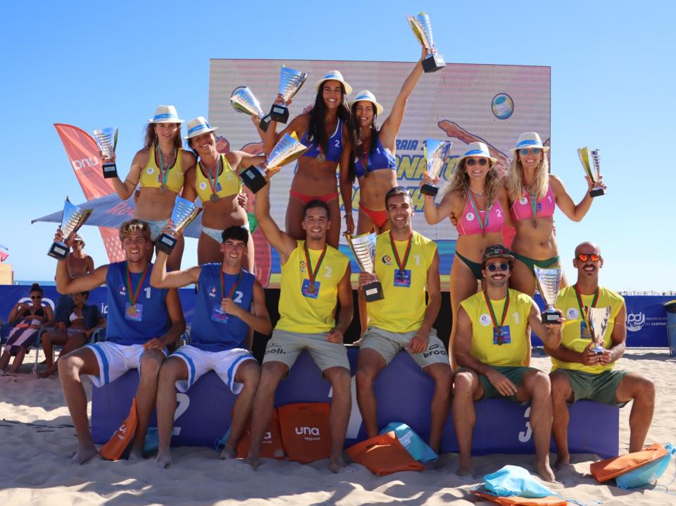 Espinhense João Pedrosa e Hugo Campos Bicampeões Nacionaios de Voleibol de Praia