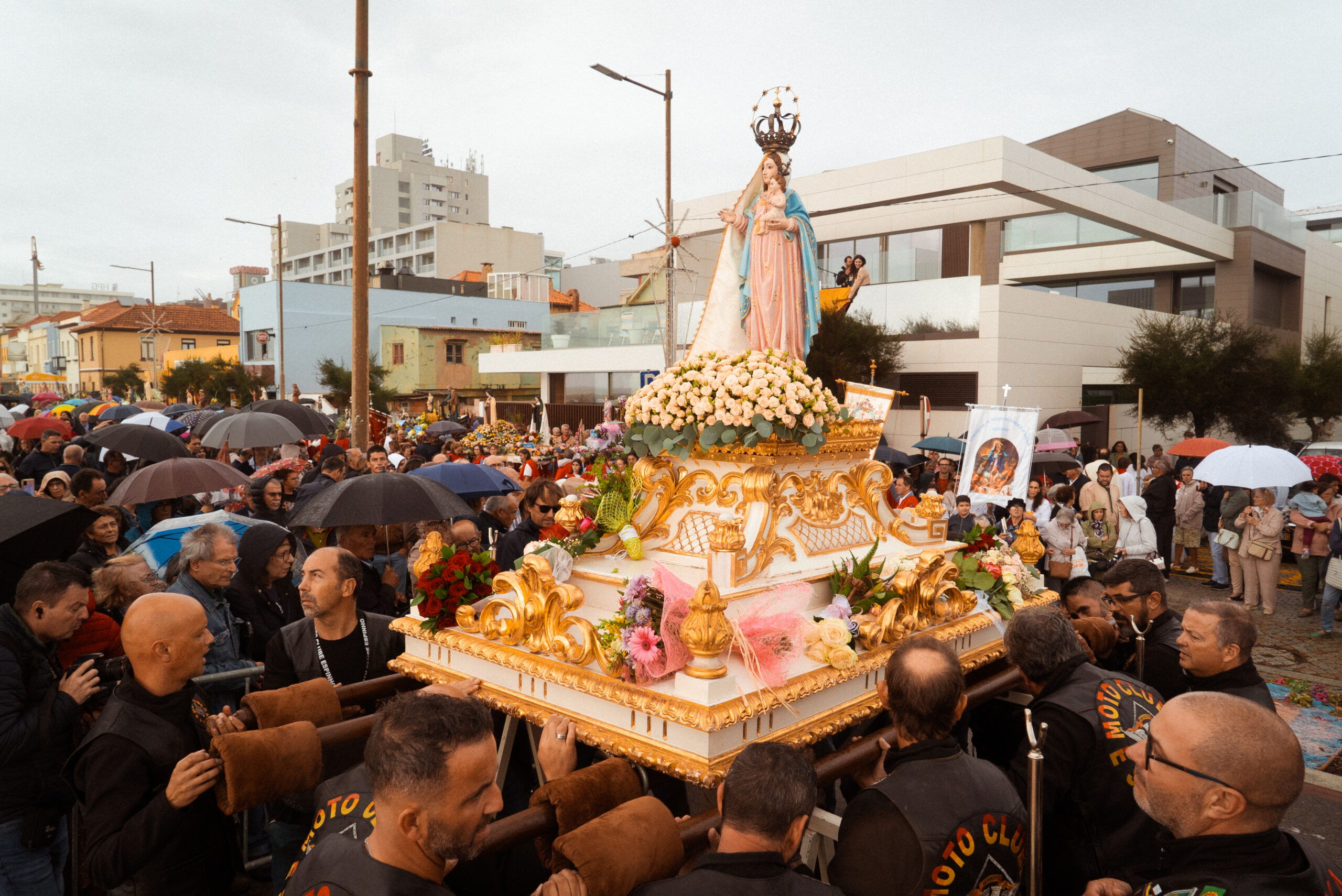 Festa de Nª Srª d’Ajuda atraiu milhares de fiéis e visitantes