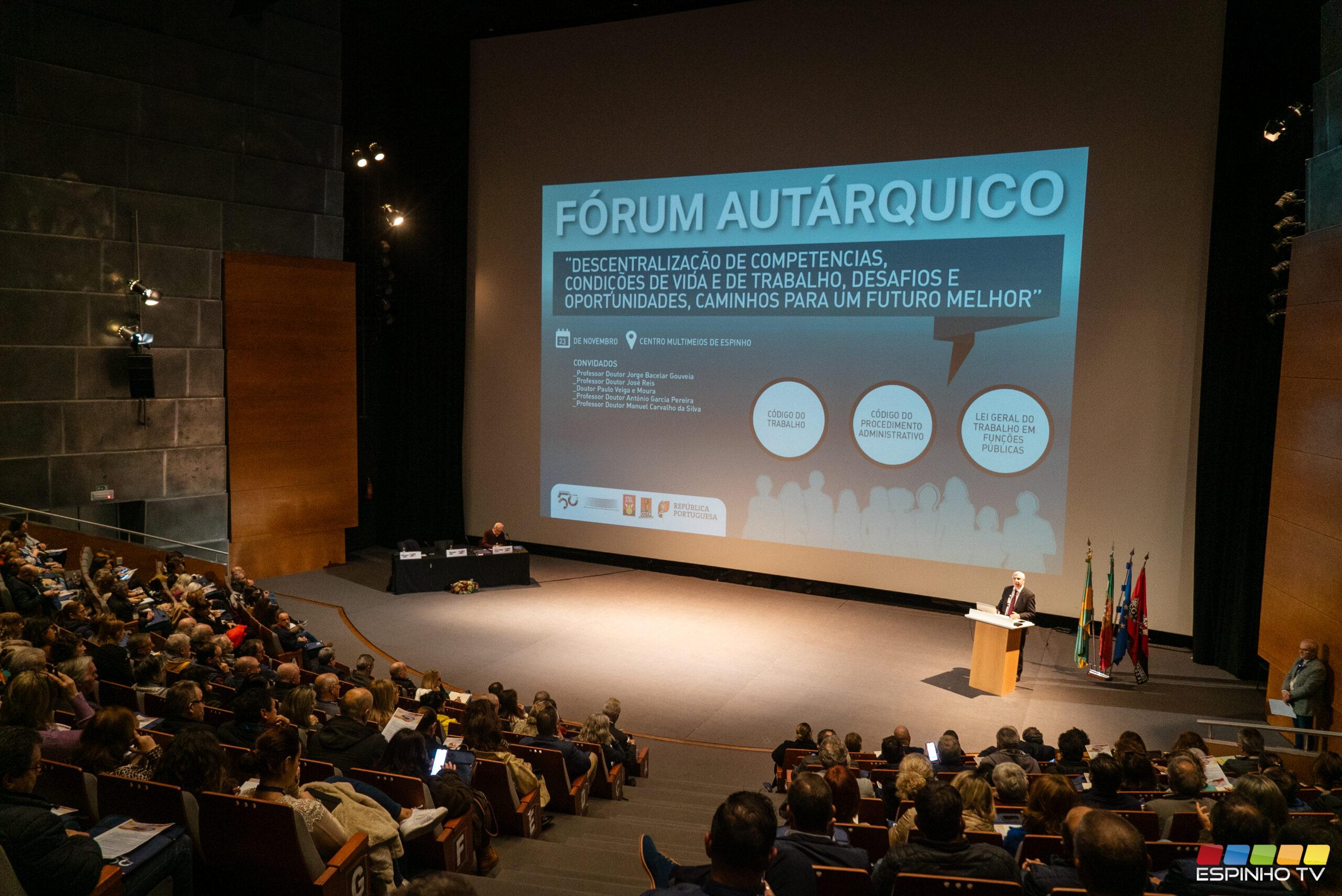 Fórum Autárquico discute descentralização, condições de vida e trabalho e desafios para o futuro