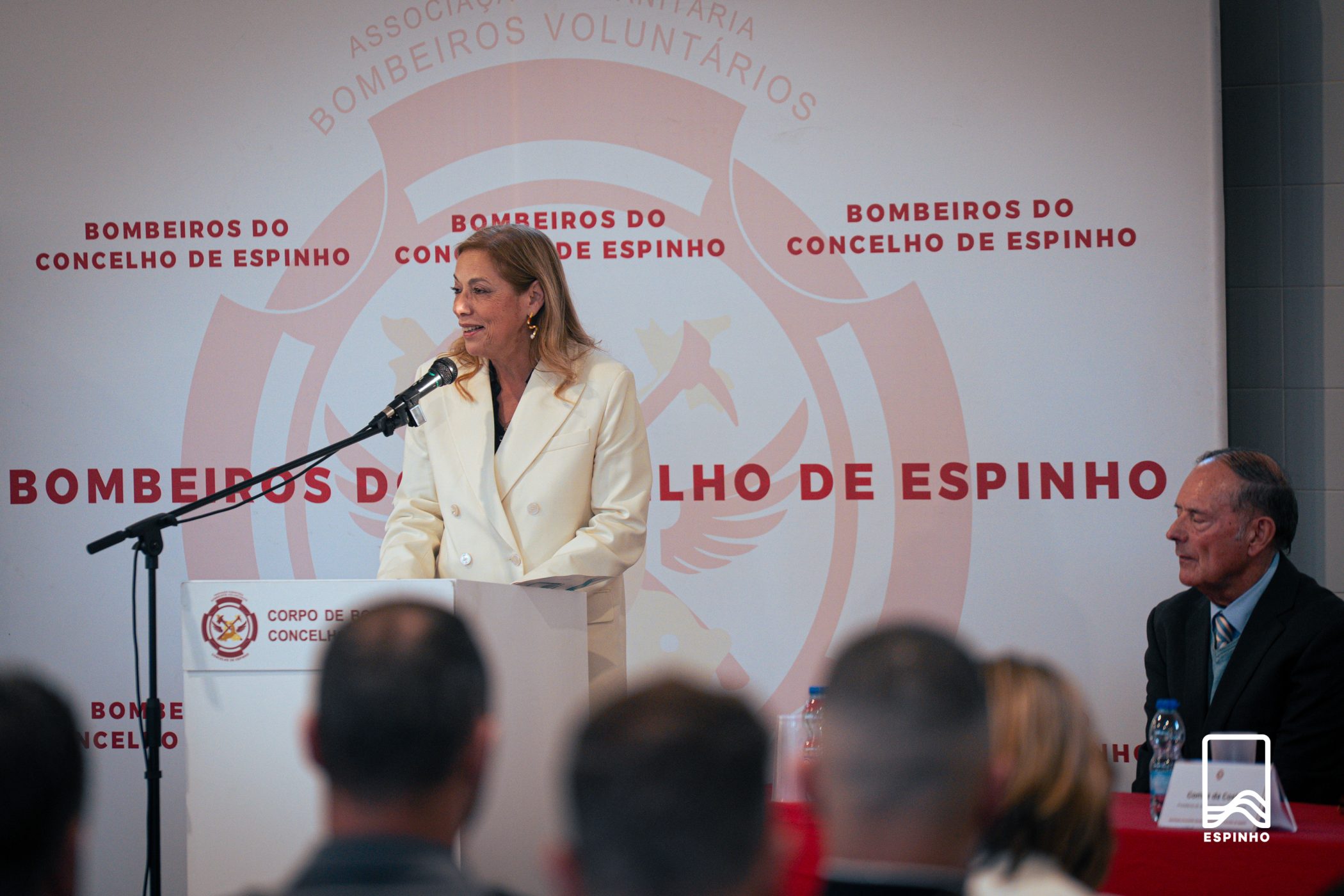 Câmara Municipal de Espinho anuncia novos apoios aos Bombeiros Voluntários de Espinho