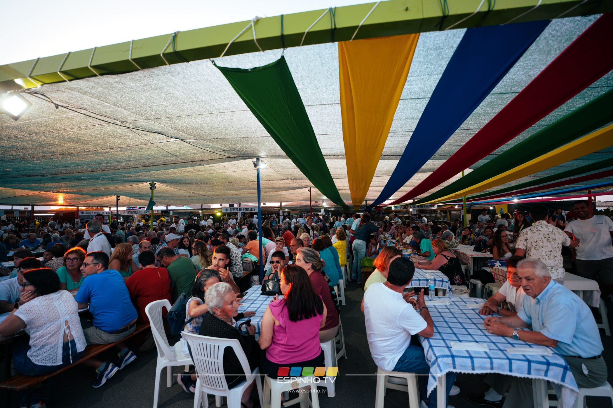 Grande Festa das Coletividades em Paramos